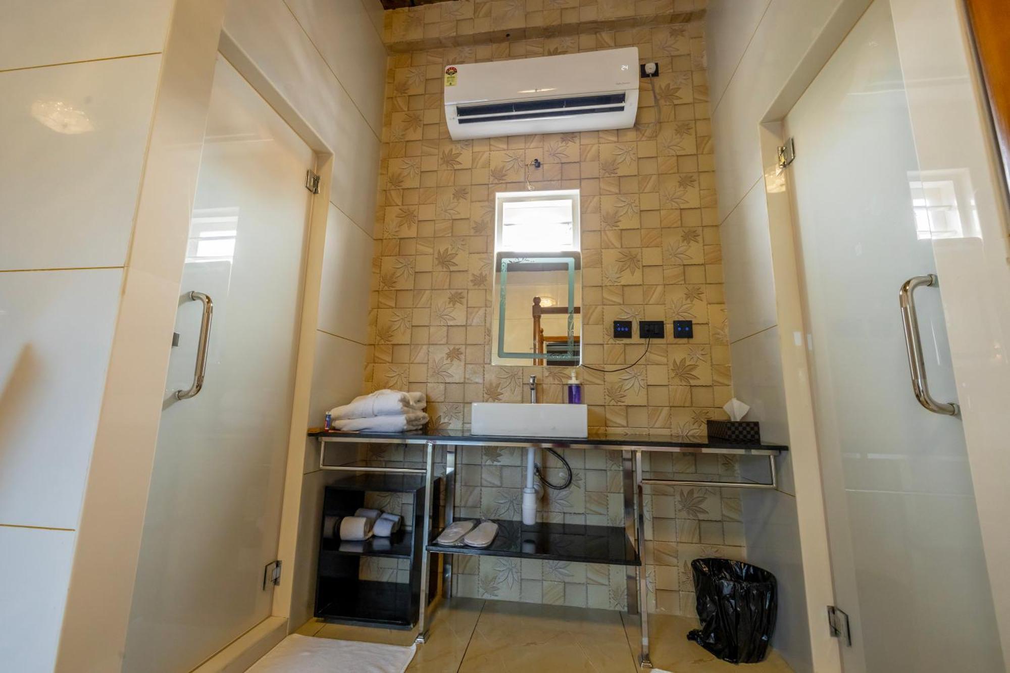 Willington & Harbour View Residency Hotel Kochi Kültér fotó